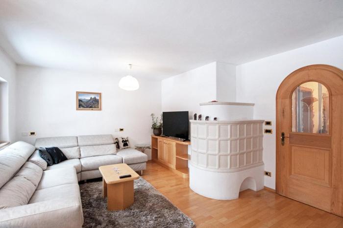 Mountain Living Apartment Idylia