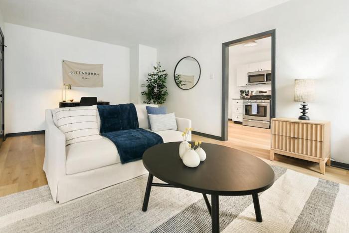 HostWise Stays - On Butler St, Lower Lawrenceville, Perfect Location!