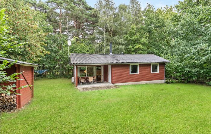 Gorgeous Home In Nexø With Kitchen