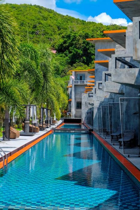 See Through Resort Haad Yao