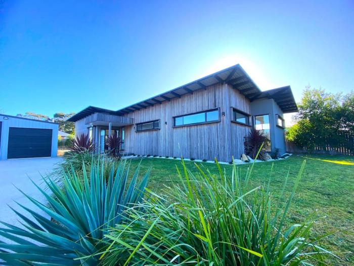 Scandi at Stieglitz Sleeps 6 Modern & Stylish