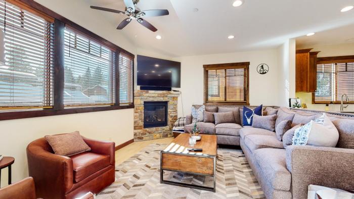 Lakeview Townhomes #5 townhouse