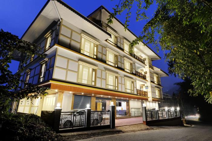 Yashshree Sikkim Blossom 600 Meters from MG Marg