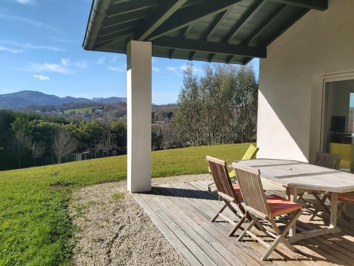 Appartement 3* paisible à Ascain avec jardin et WIFI - FR-1-239-504