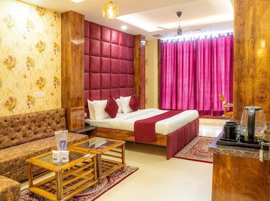 JINDAL SQUARE CHANDIGARH ZIRAKPUR