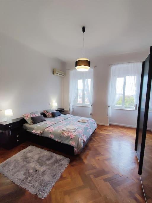 2 bedroom apartment in the city