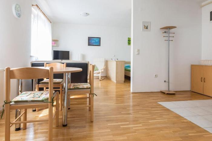 Studio apartment Bitko - daily and multy day rental