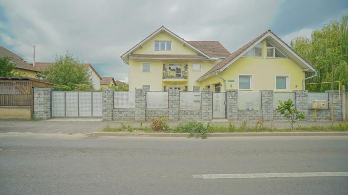 Vilux with indoor private parking