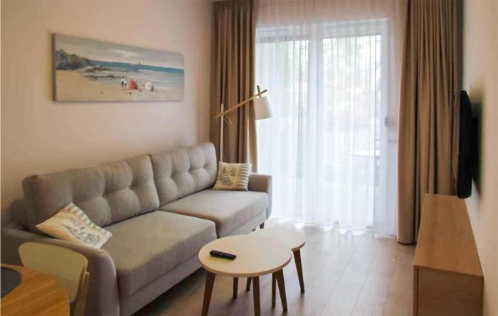 1 Bedroom Nice Apartment In Mielno