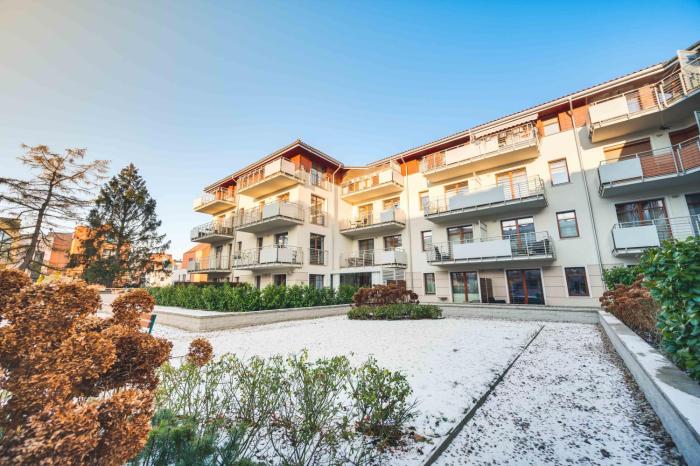 Greenwood with terrace - Neptun Park by OneApartments