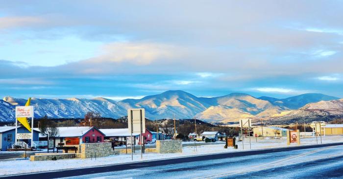 Cimarron Inn & RV Park