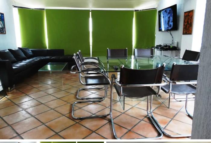 CASA CENTRO DE REÑACA, 5 HABITACIONES, terraza vista al mar