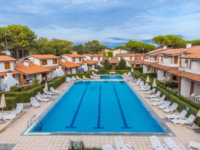 Holiday Home Villaggio Sole B-2 by Interhome