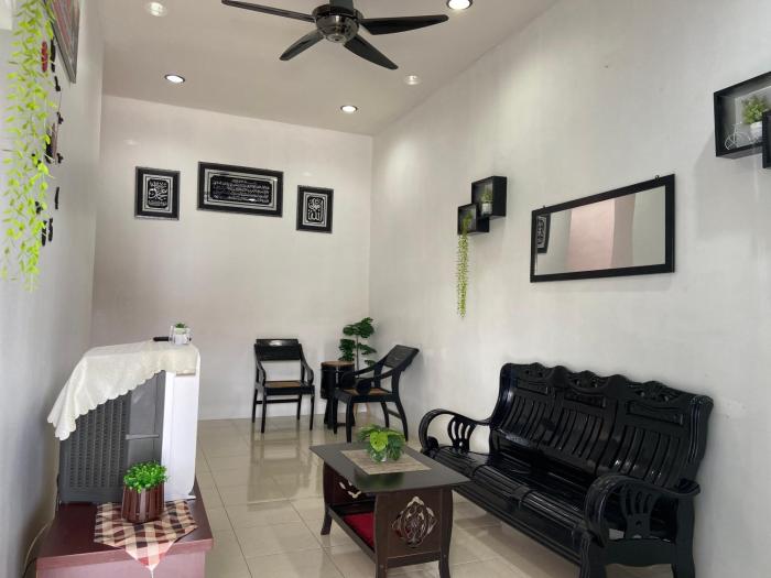 Abg Long Fadhil Homestay