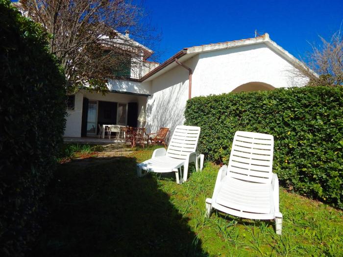 N107 - Numana, villetta con giardino