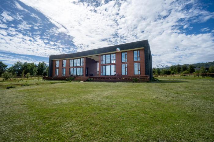 Ladera Loft with Views