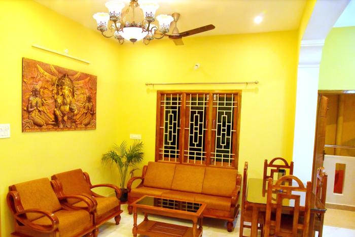 Sri Apt Homestay A2 Family-Friendly 2BHK with Kitchen