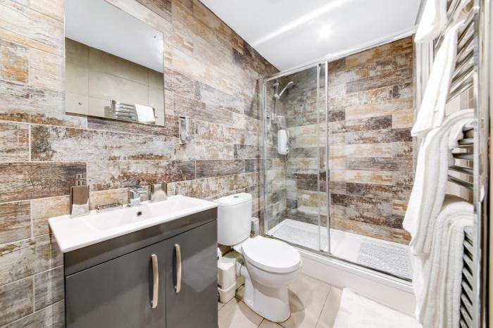 ReGina Lodge Bradford