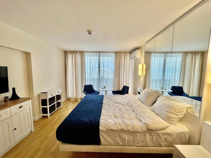 Batumi Orbi City Apartment on 41th floor