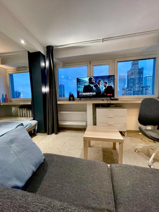 SAWA Apartment 2xMetro WiFi 500 Mbs 50’TV Netflix HBO AppleTV+