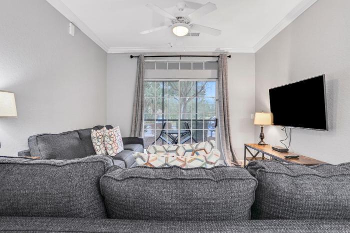 Cozy Vibes - Tuscana Resort