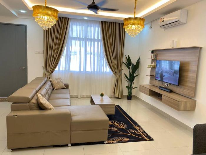 D’Royale Desaru Homestay