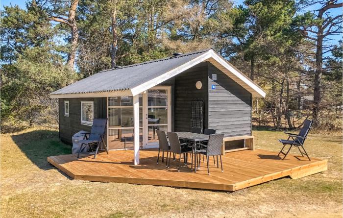 A Nice Home In Nexø With 2 Bedrooms And Wifi