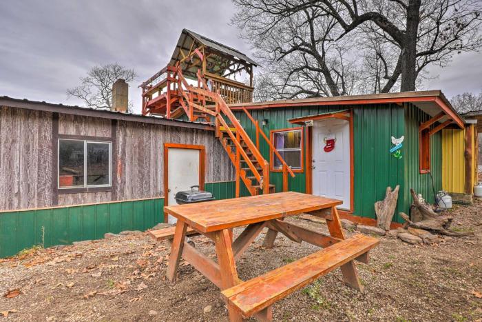 Serene Green Forest Hideaway with Spacious Yard