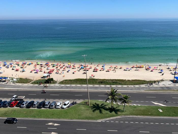 Apart hotel em frente à praia da Barra da Tijuca, vista total para o mar