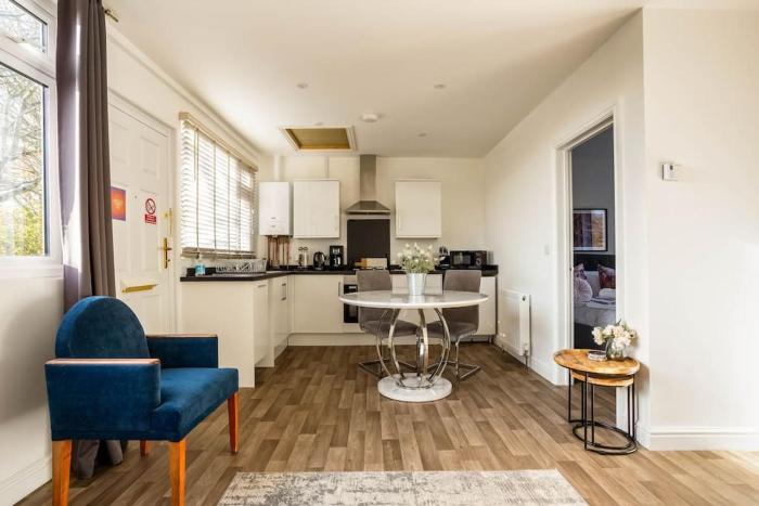 Stillness- Connect to the Nature in the Hot Tub