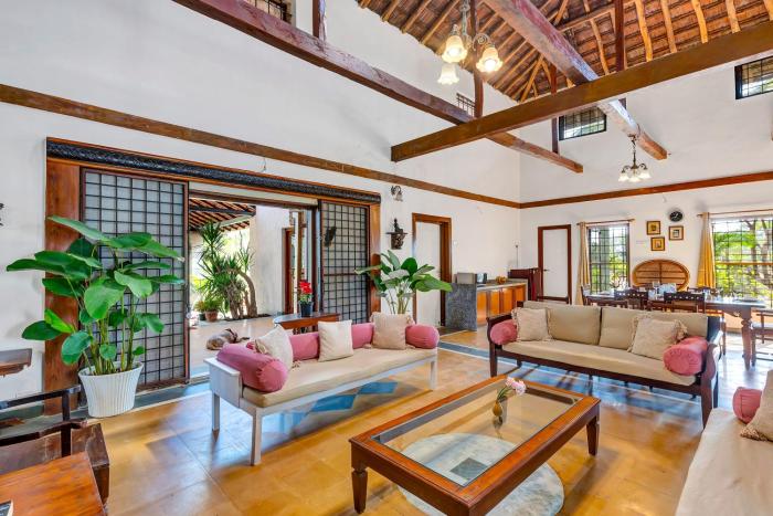 SaffronStays Laburnum House - 3BHK Pet-Friendly Villa with Pool, Lawn & Countryside Views