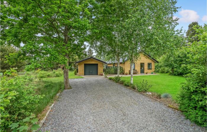 Nice Home In Tarm With Wifi