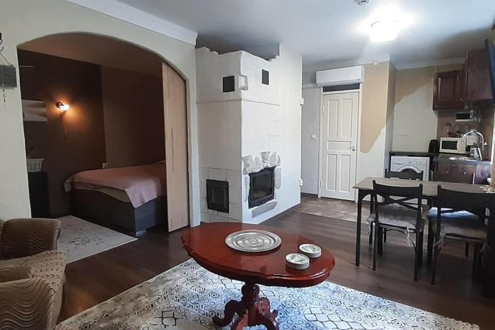 Old City Apartment on NIKOLAI