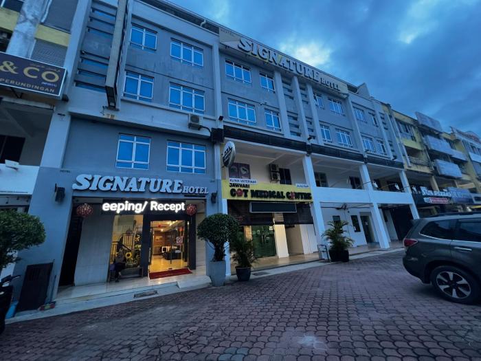 Signature Hotel