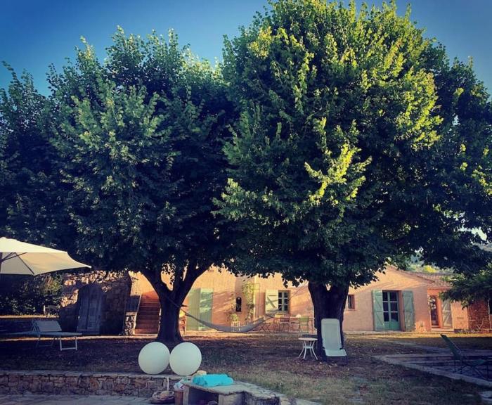 Bastide provençale de charme à la Côte dAzur