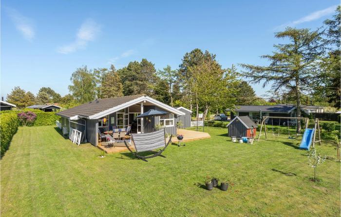 Pet Friendly Home In Bogø By With Sauna