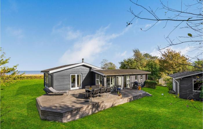 Awesome Home In Gørlev