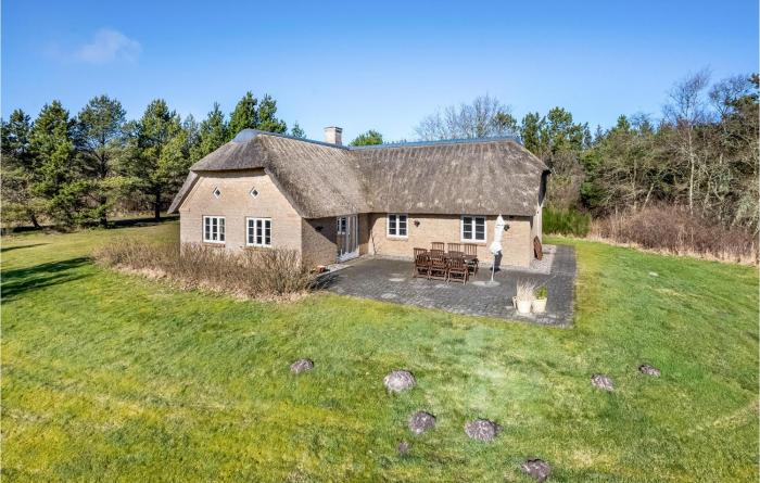 4 Bedroom Amazing Home In Ulfborg