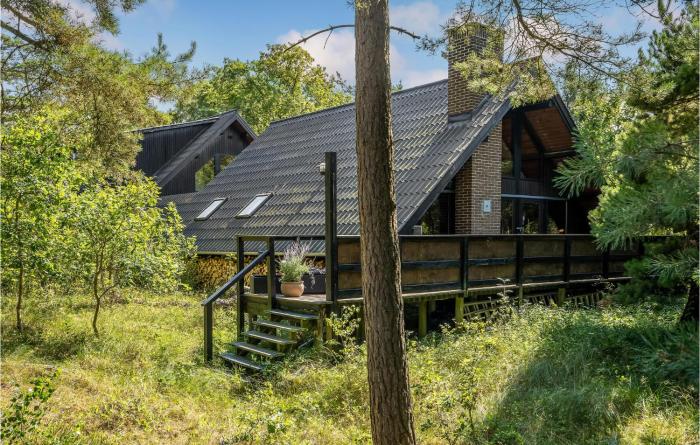 4 Bedroom Awesome Home In Højby