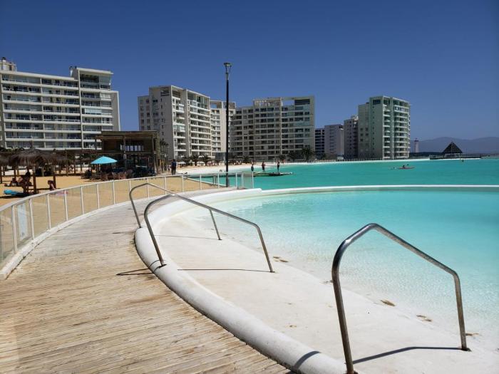 Laguna Del Mar La Serena boutique