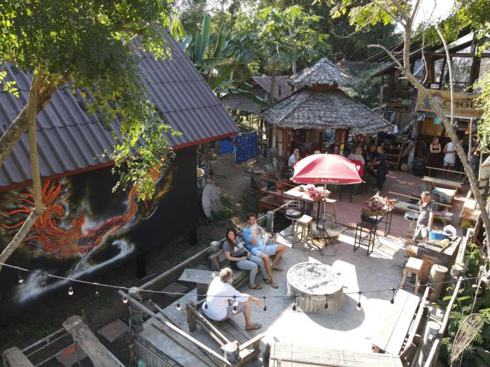 Pai River Jam Hostel & Campground