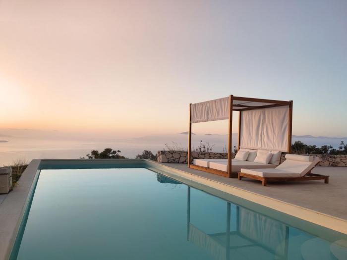 Urania Luxury Villas