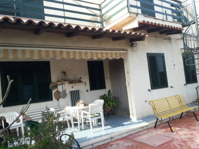 Apartment in villa Mora near the sea - Wi-fi