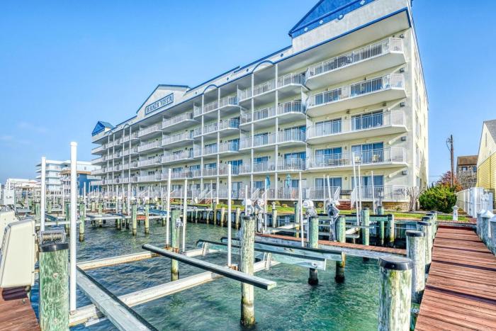 Bahia Vista I 508 condo