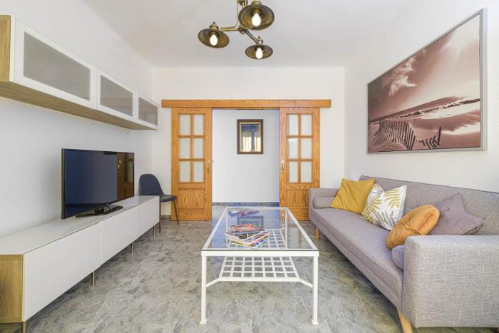 WintowinRentals Ubicación fabulosa, completo apartamento con Parking en el Soho de Málaga