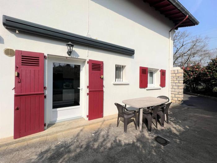 T1 Bis Cambo-les-Bains, 2 Pers, WiFi, Terrasse - FR-1-495-91