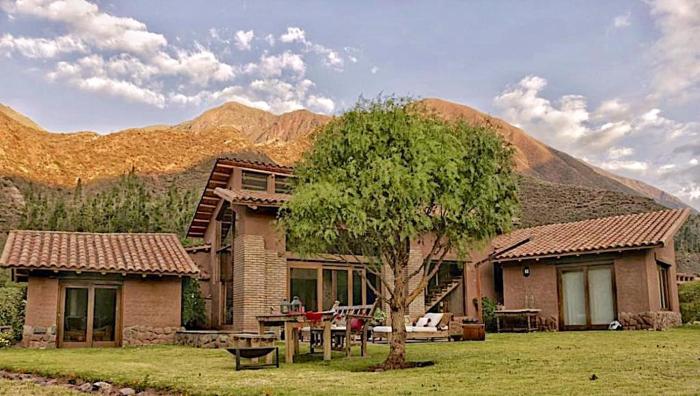 Luxury House & Unique Experience at Sacred Valley, Urubamba, Cusco