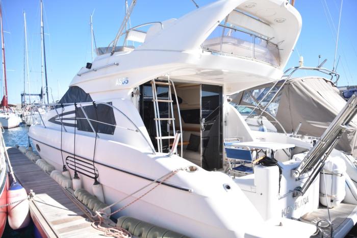 Luxury Yacht Kamikara