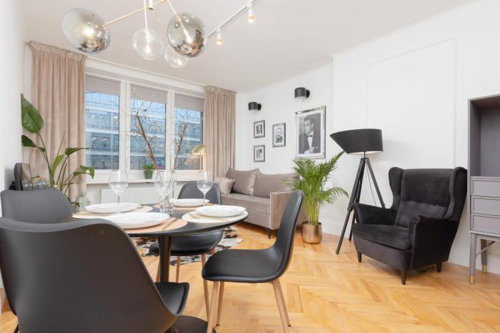 CityCenter Fashionable Apartment Warsaw by Noclegi Renters