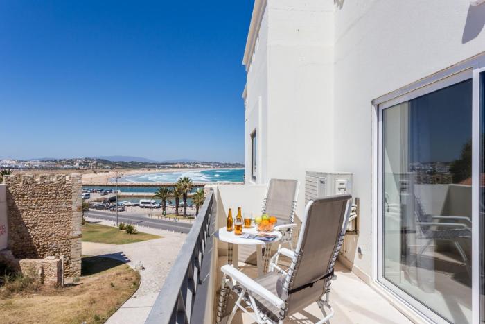 Fabrica da Ribeira Apartment by Seewest